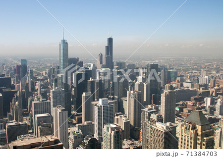 アメリカ合衆国　イリノイ州　シカゴ　 ジョン・ハンコック・センターからの眺め　 71384703
