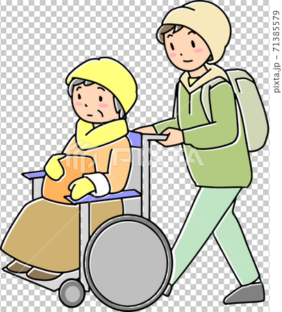 災害時に早めに車いすで避難所に避難する高齢者 災害時に早めに車いすで避難所に避難する高齢者 71385579