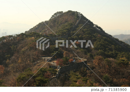 山 風景 秋 71385900