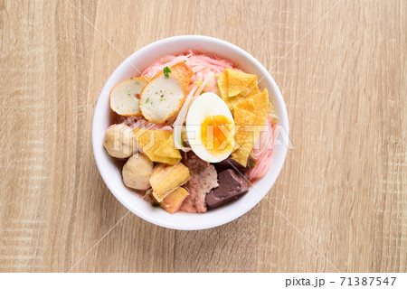 Thai food (Yen Ta Fo), Rice noodles soup with red sauce Thai food (Yen Ta Fo), Rice noodles soup with red sauce 71387547