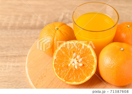 Fresh Honey Murcott orange fruit and juice Fresh Honey Murcott orange fruit and juice 71387608