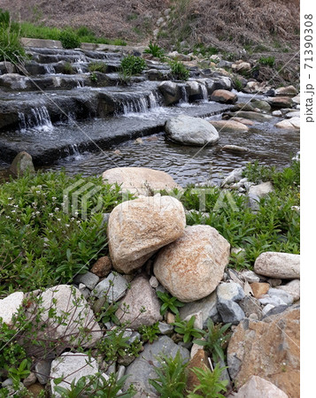 滝 石 川 71390308