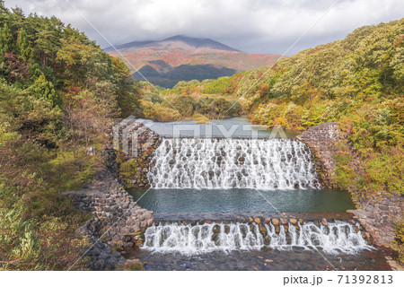 横川渓谷の紅葉 横川渓谷の紅葉 71392813