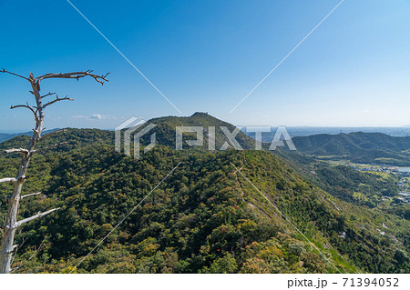 馬の背付近から見た景色(須磨アルプス・高御位山) 馬の背付近から見た景色(須磨アルプス・高御位山) 71394052
