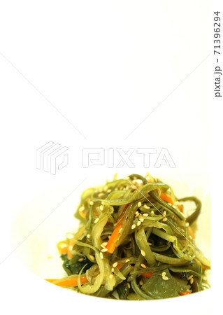 茎わかめの炒め物（韓国料理） 71396294