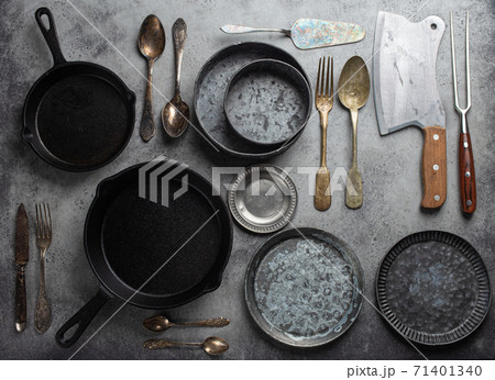 Vintage beautiful utensils  71401340
