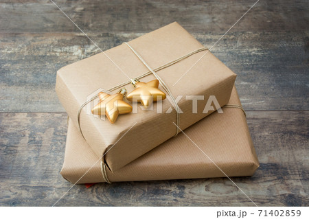 Gift box and decoration Gift box and decoration 71402859
