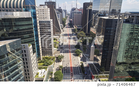 Avenida Paulista (Paulista avenue), Sao Paulo city, Brazil 71406467