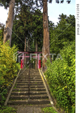 信州　長野県飯山市、信州飯山史跡めぐり　伊勢神社 71411048