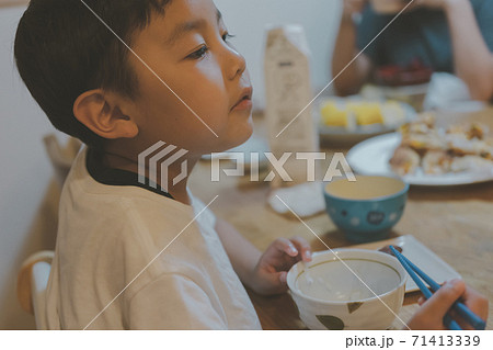 6 years old 6 years old 71413339