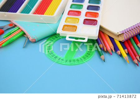 Stationery objects. School supplie. 71413872