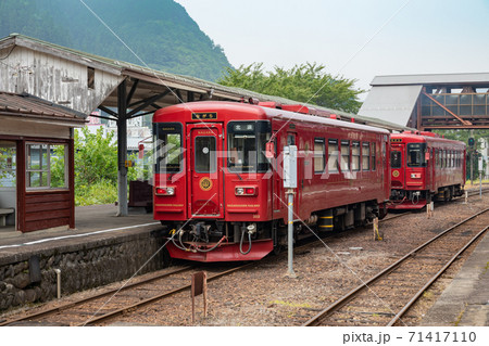郡上市 郡上八幡駅 観光列車 郡上市 郡上八幡駅 観光列車 71417110