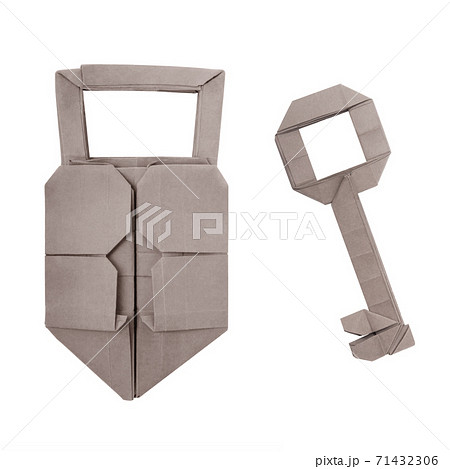 Origami paper padlock with key isolated on a white 71432306