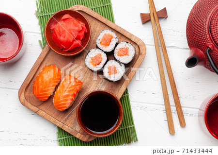 Japanese sushi set Japanese sushi set 71433444