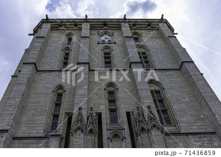 French royal fortress in the town of Vincennes 71436859