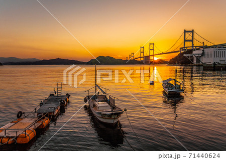 瀬戸の夕景 71440624