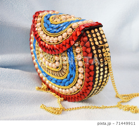 Colorful beaded clutch for parties 71449911