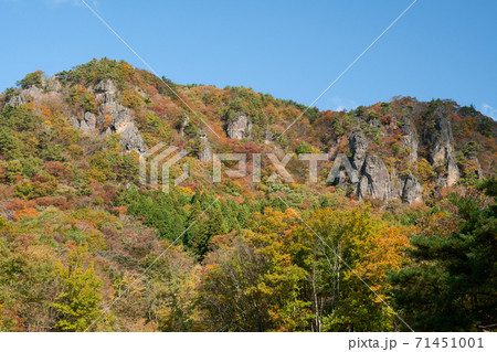 秋の霊山風景 71451001