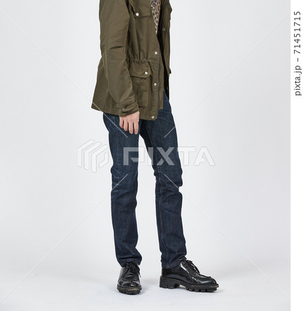 歩行 男性 靴 71451715