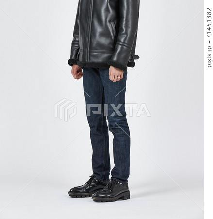 歩行 男性 靴 71451882