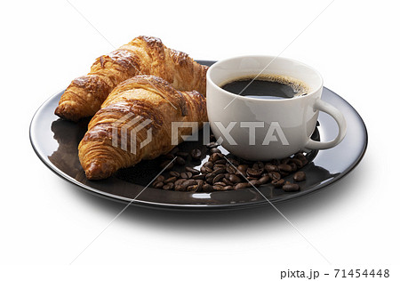 クロワッサンとコーヒー クロワッサンとコーヒー 71454448