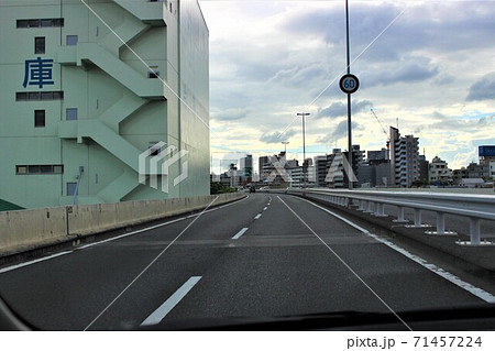 《神奈川県》 高速道路の風景 《神奈川県》 高速道路の風景 71457224