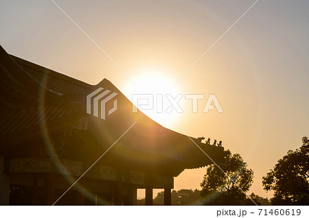 有明の里　泗水孔子公園2020年　美しい夕焼け風景　美しい空と孔子公園　日本　熊本県菊池市泗水 71460619