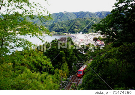 伊豆多賀 伊豆急行 2100系 リゾート21 ( 静岡県 熱海市 上多賀 ) 伊豆多賀 伊豆急行 2100系 リゾート21 ( 静岡県 熱海市 上多賀 ) 71474260