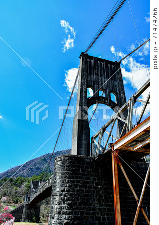 長野の桃介橋の風景と青空 71474266