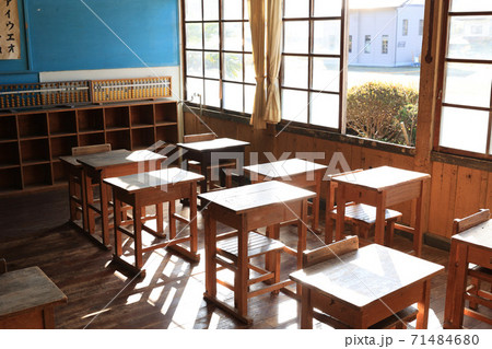 旧上岡小学校の教室 茨城県大子町 旧上岡小学校の教室 茨城県大子町 71484680