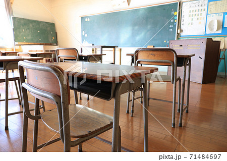 旧上岡小学校の教室 茨城県大子町 旧上岡小学校の教室 茨城県大子町 71484697