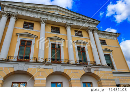 Pavlovsk Palace is18th-century Russian Imperial residence built by the order of Catherine the Great for her son Grand Duke Paul, in Pavlovsk, within Saint Petersburg, Russia 71485108