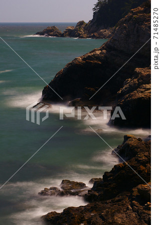 海 波 海岸 71485270
