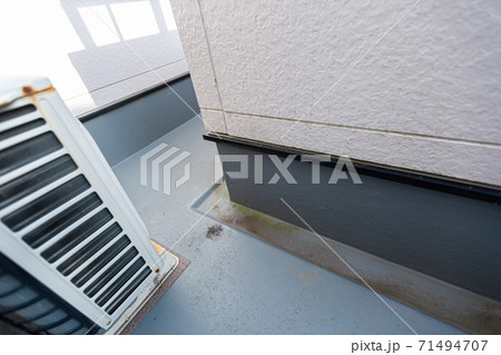 エアコン室外機　 71494707
