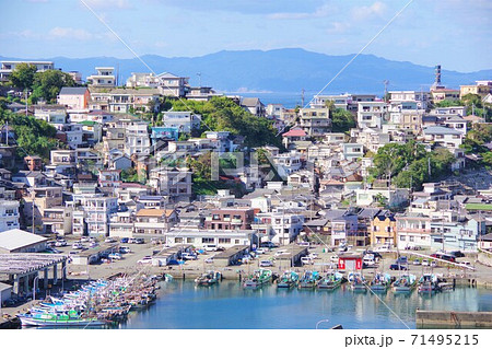 和歌山県　雑賀崎の街並み 71495215