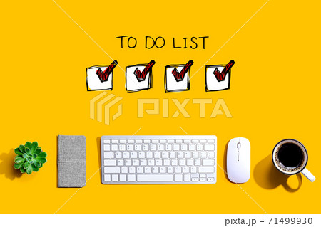 To do list with a computer keyboard 71499930