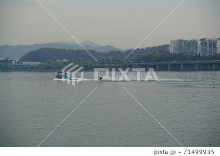 ソウル 漢江 風景 71499935