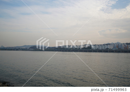 ソウル 漢江 動作大橋 71499963