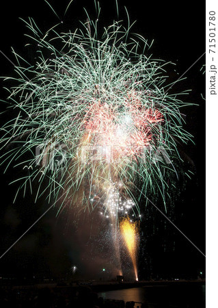【滋賀県長浜市】長浜・北びわ湖大花火大会 71501780