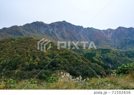 鳥甲山の岩壁 鳥甲山の岩壁 71502656