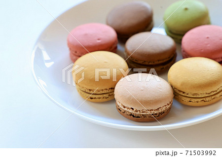 マカロン 71503992