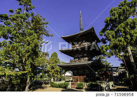 百済寺 三重塔 奈良県北葛城郡広陵町 百済寺 三重塔 奈良県北葛城郡広陵町 71506958