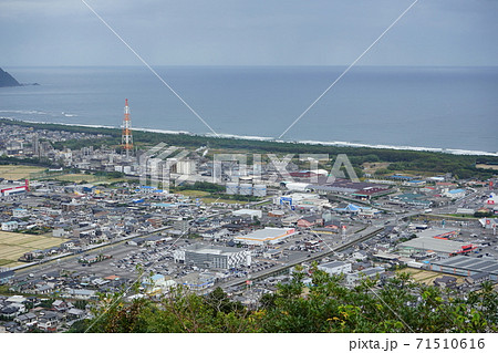 愛宕山展望台から見る延岡市街地 愛宕山展望台から見る延岡市街地 71510616