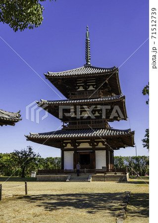 法起寺　三重塔　奈良県生駒郡斑鳩町 71512739