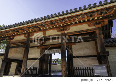 法隆寺　東大門　奈良県生駒郡斑鳩町 71514921