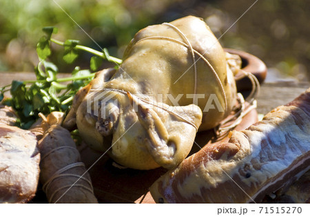 スモークチキン 71515270