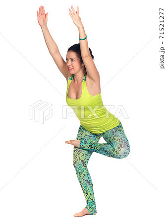 Cheerful young exercising woman, isolated over white background 71521277