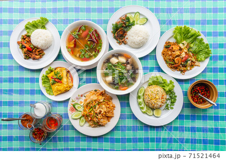 Thai street food 71521464