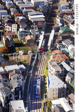 キャロットタワー　展望ロビーから見た風景　東急電鉄　世田谷線　西太子堂駅周辺 71521495