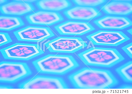 千代紙のクローズアップ　前後ボケ　背景素材 71521745